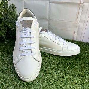 To boot New York White and Gray Men's Sneakers SIERRA size 10 like new